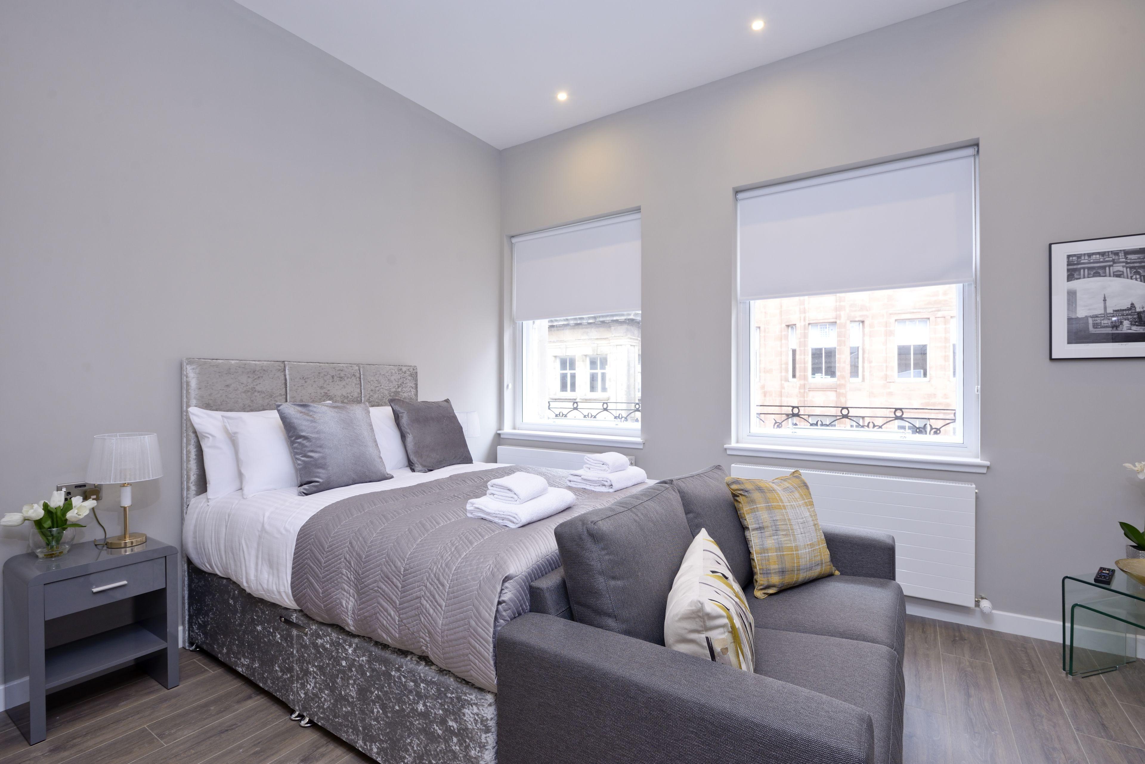 Nelson Mandela Place Apartments — Photos 1
